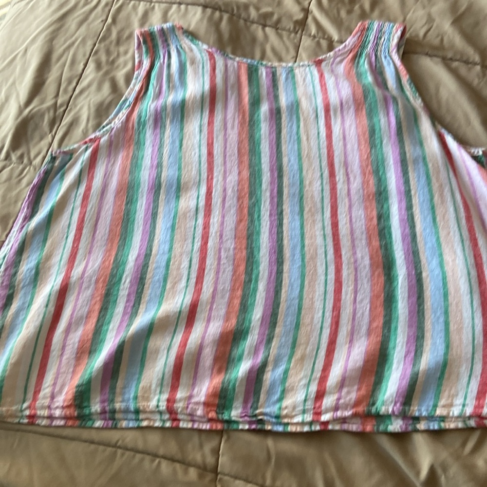 Colorful V Neck tank - Picture 4 of 4